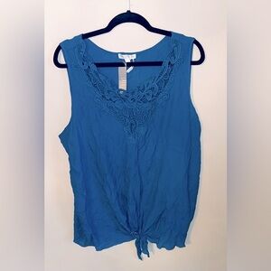 NWT Spense top